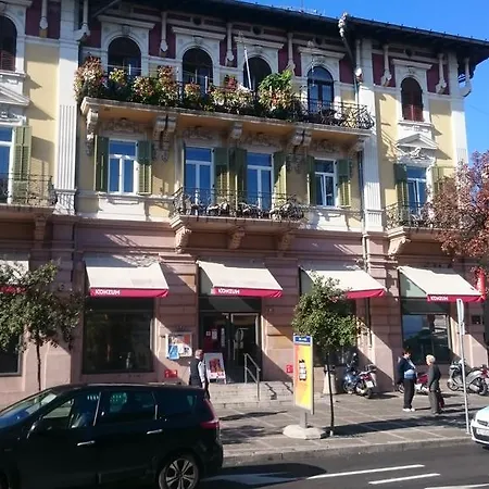 Luxury Centre Of Lägenhet