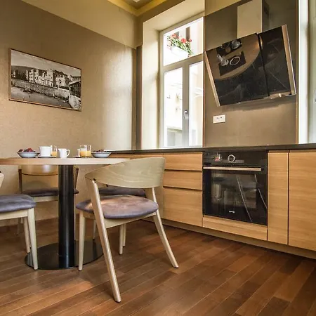 Luxury Centre Of Apartman *