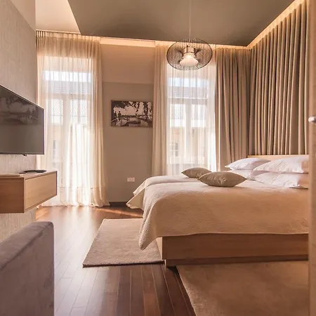 Luxury Centre Of Apartman Abbázia